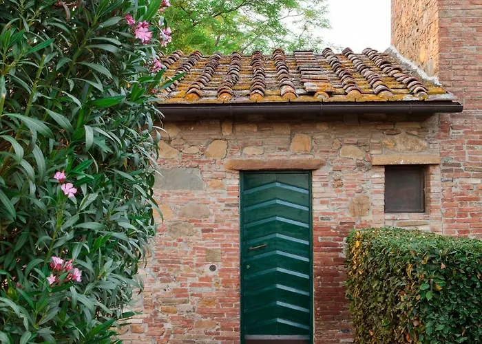 Borgo La Casaccia *